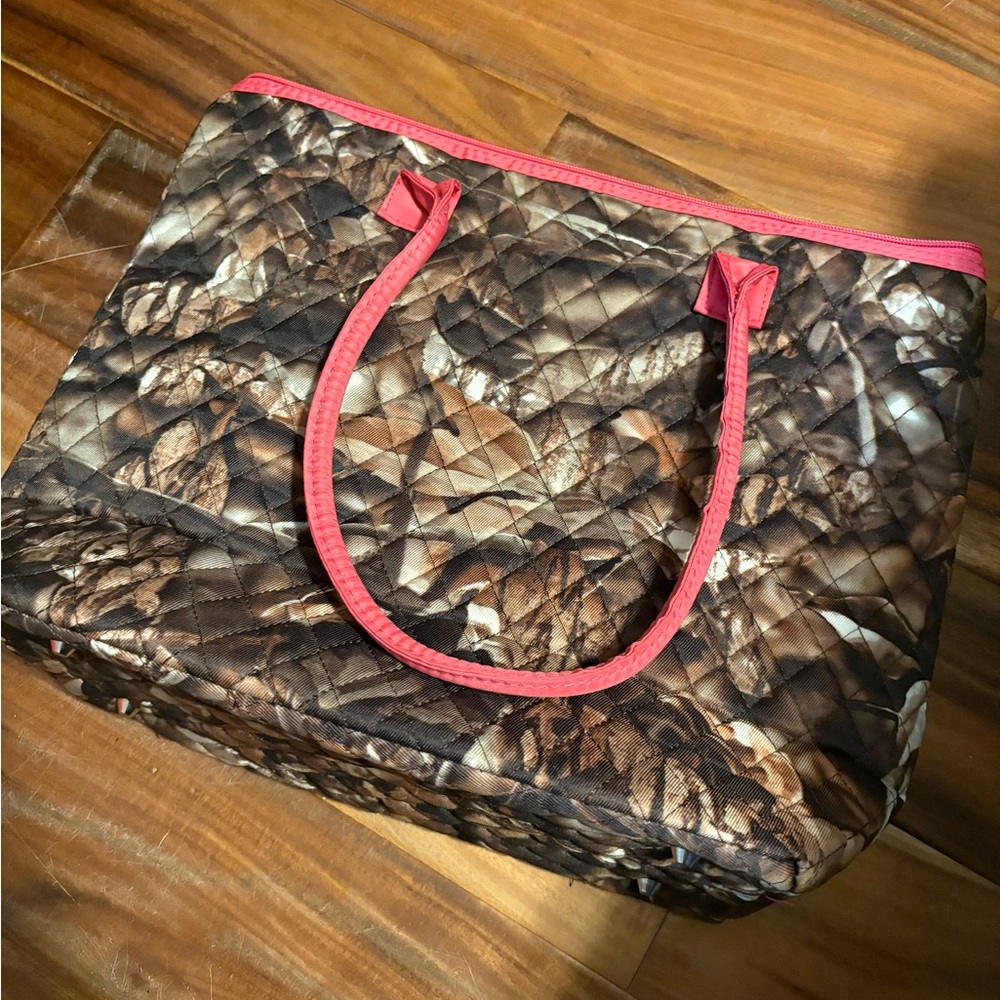 N.Gil Quilted Camo Tote Bag‎ w/ Matching Cosmetic Pouch Pink Trim euc